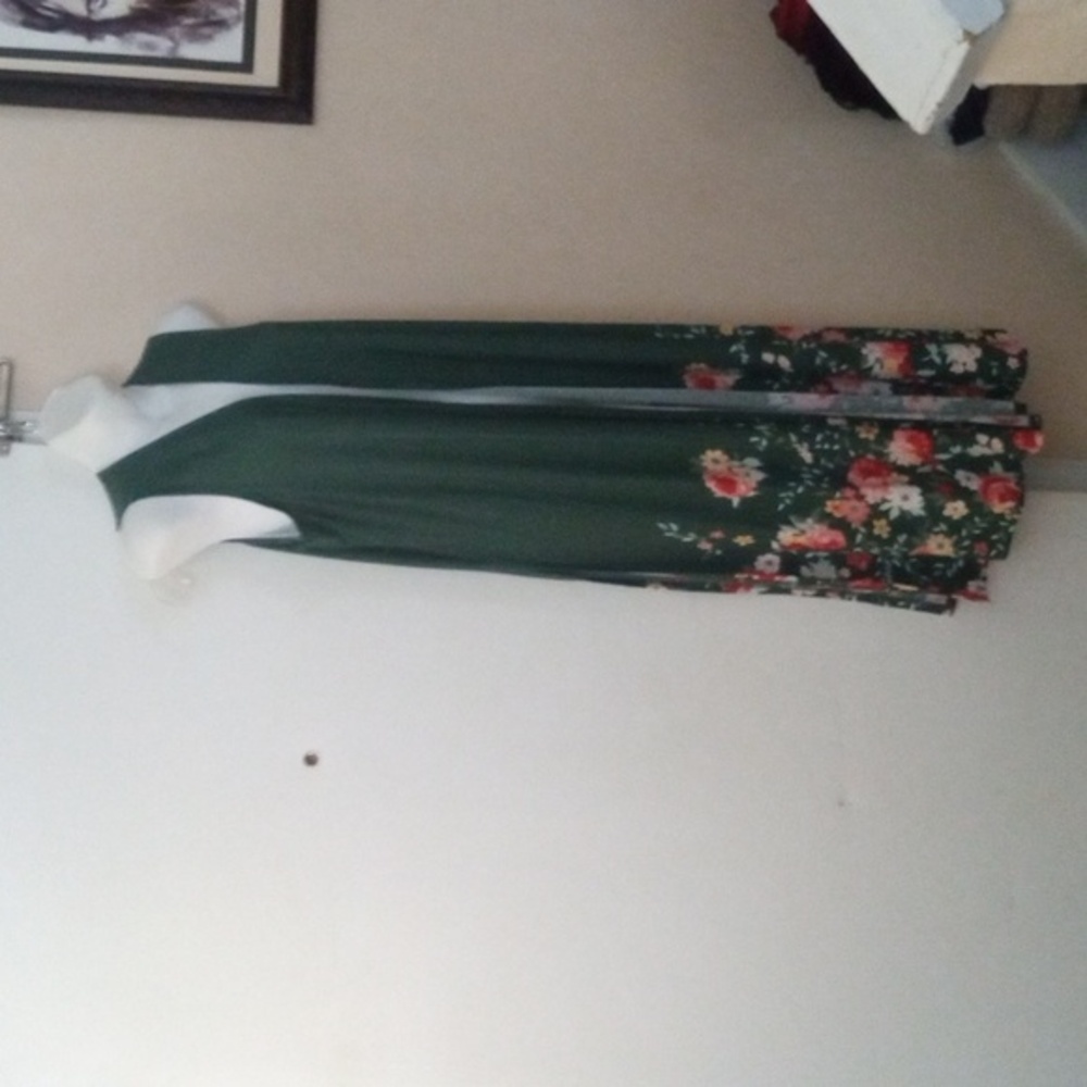 Lularoe Wrap/Vest/Cover Up In Floral Design